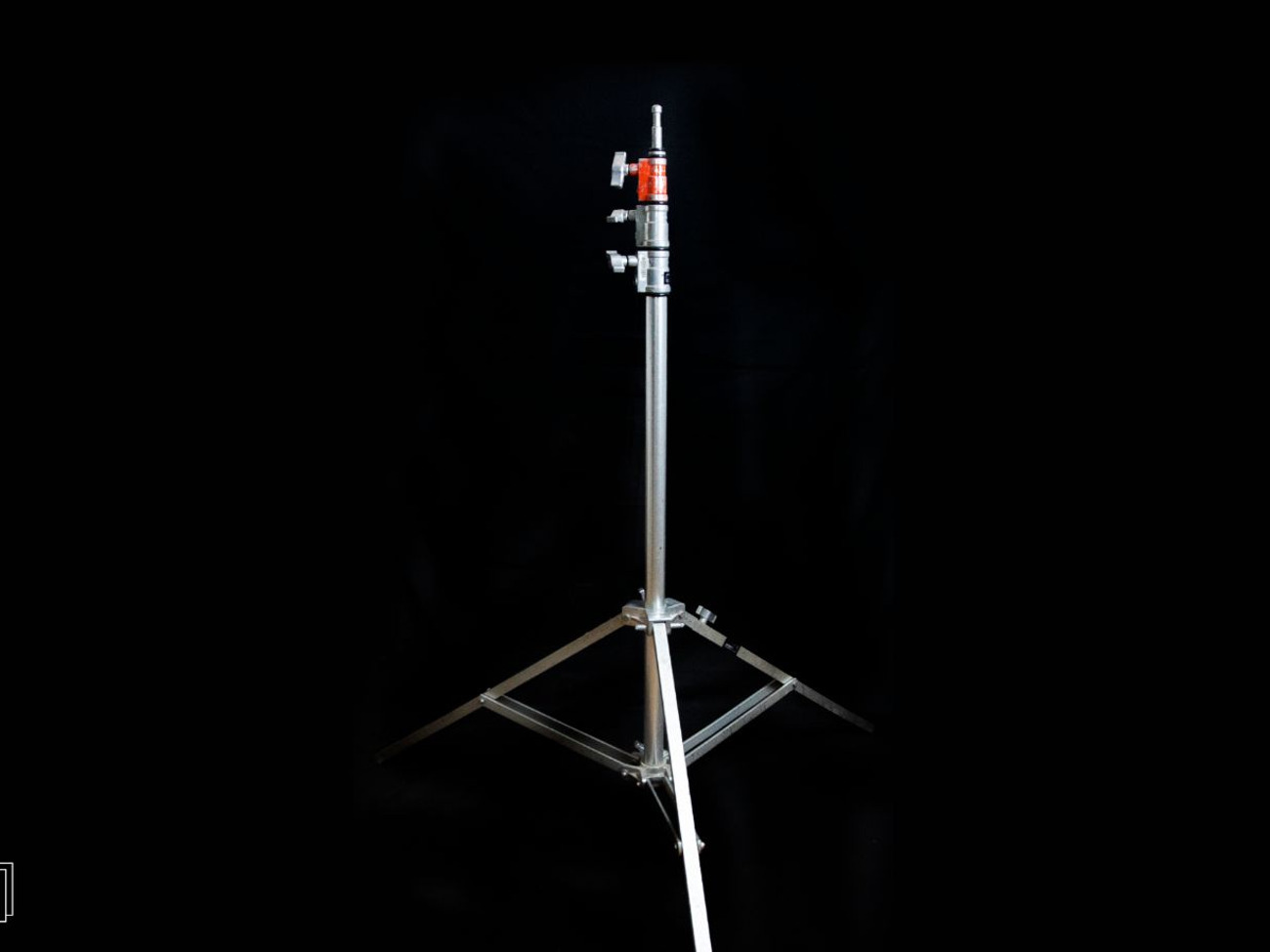 Avenger / manfrotto steel light stand 