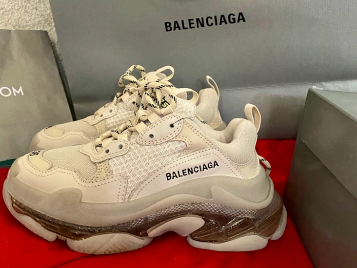 Balenciaga triple s women’s snickers