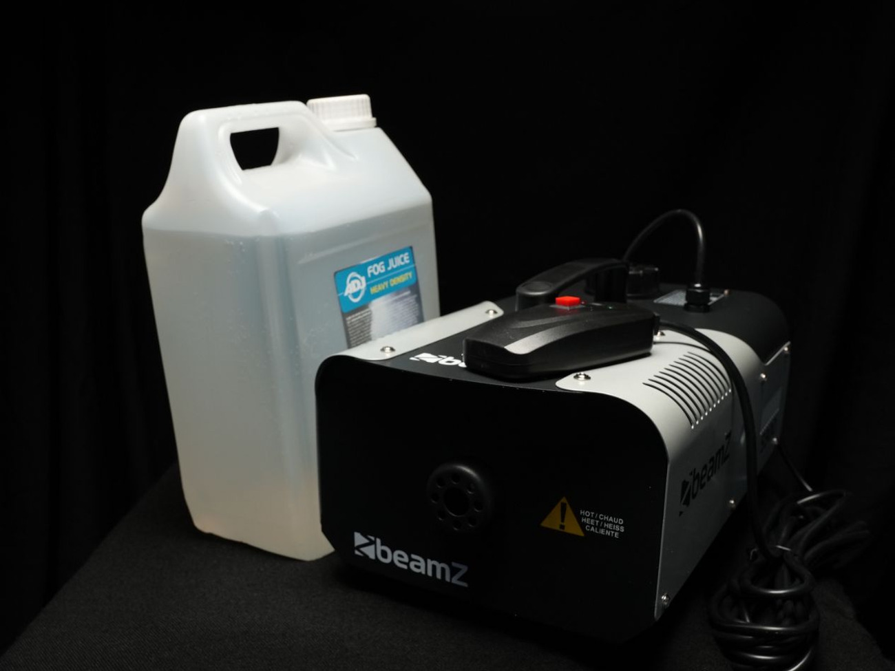 Beamz smoke machine 900w