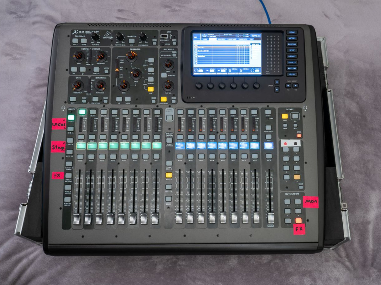 Behringer x32 compact digital mixer