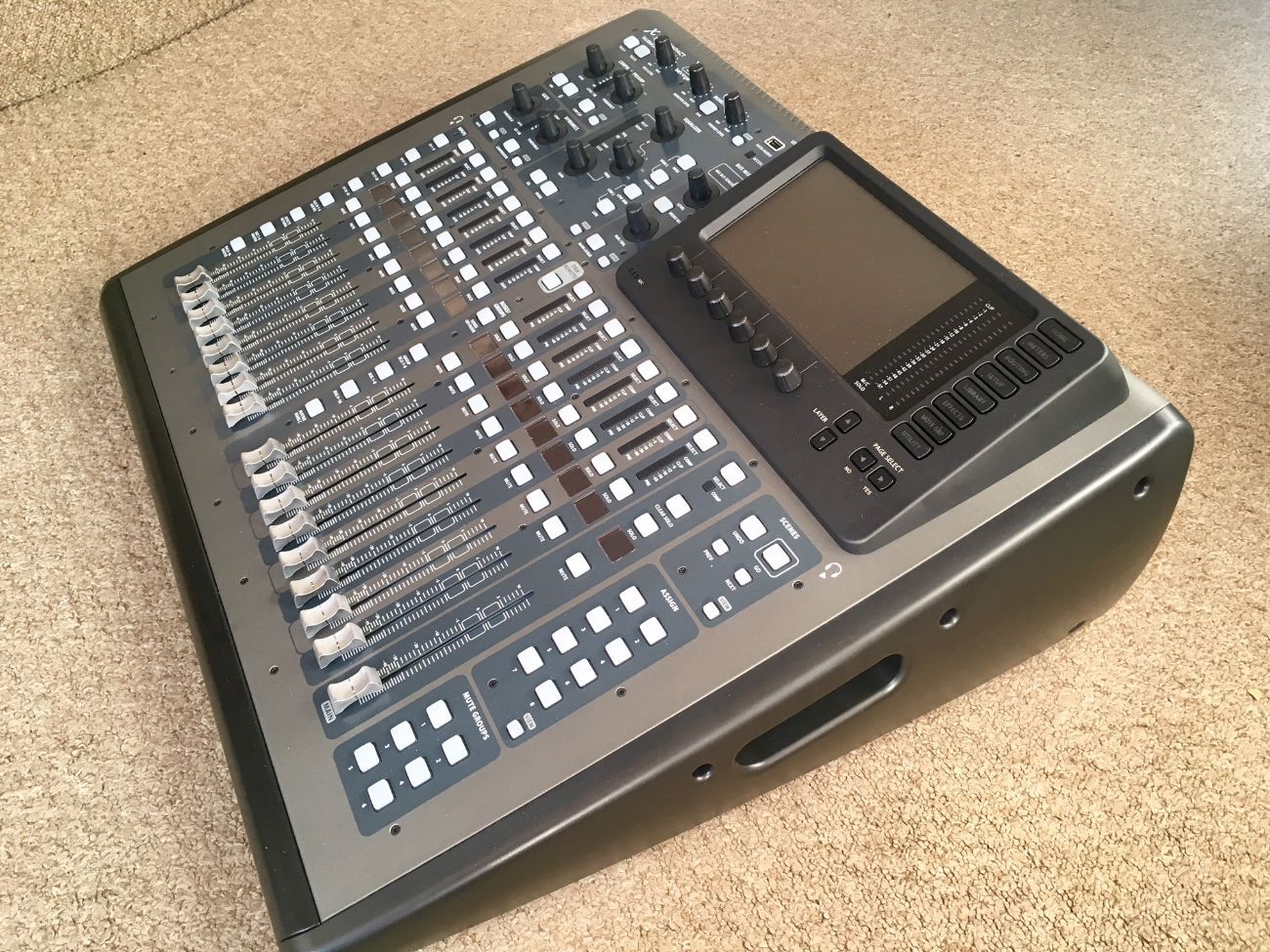 Behringer x32 compact digital mixer