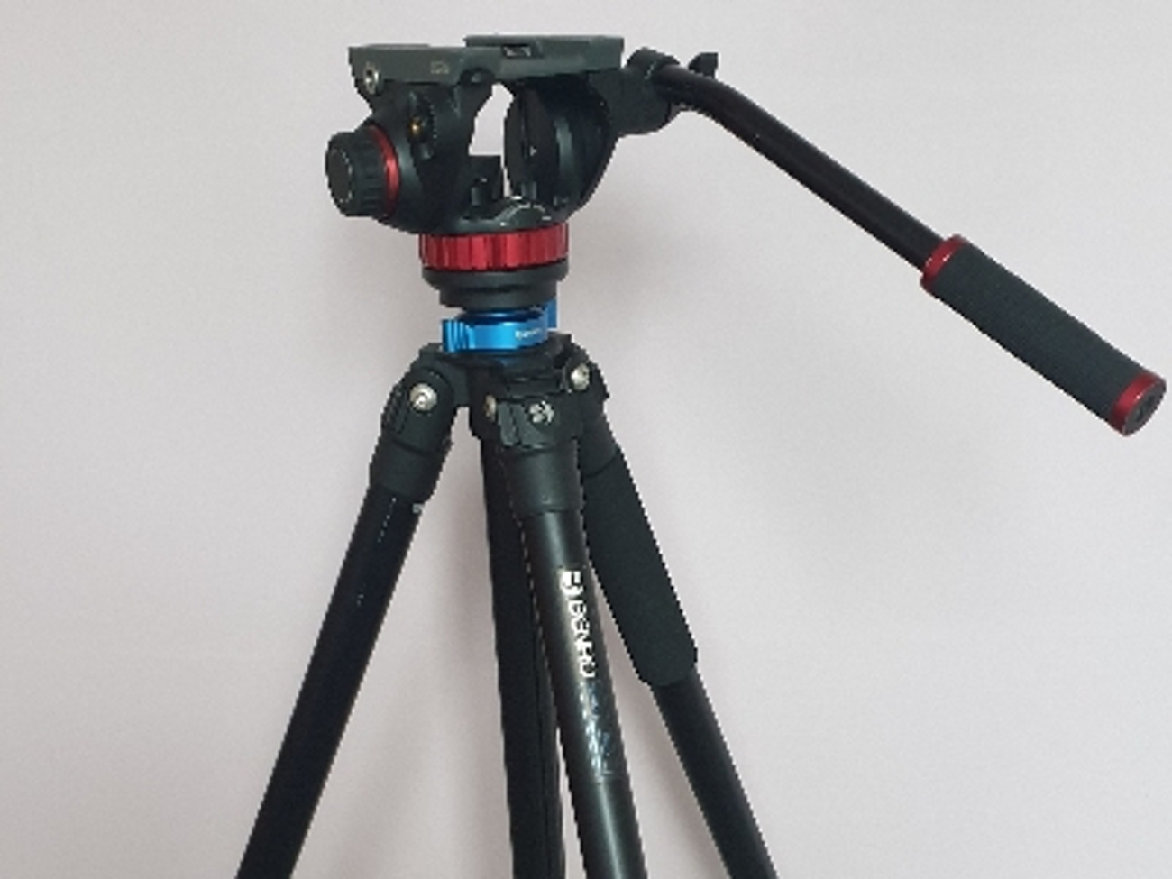 Benro extra tall tripod with manfrotto fluid video head
