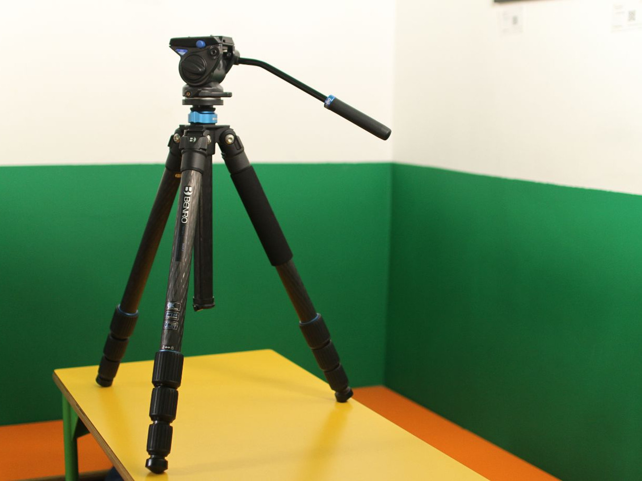 Benro mach3 carbon fibertripod - benro s4 fluid head
