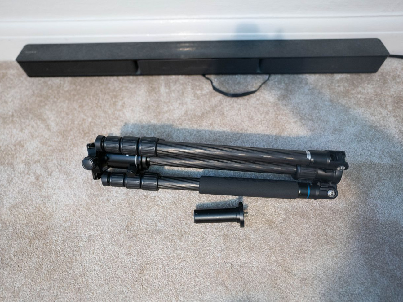 Berno c1682tv1 carbon fibre tripod