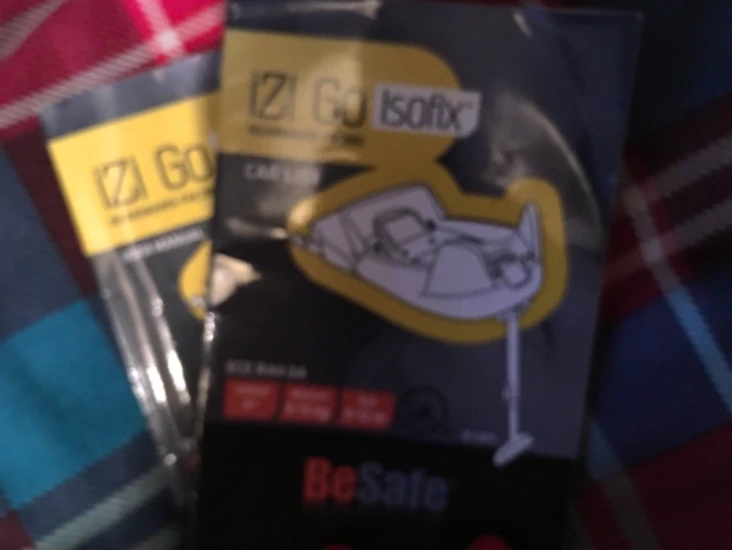 Besafe izi go car seat and isofix base