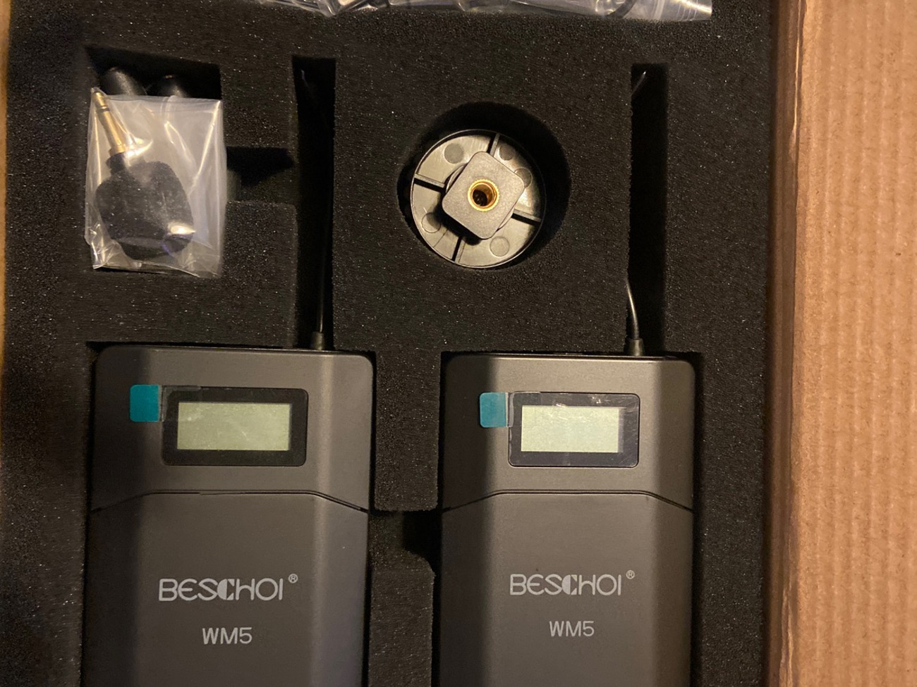 Beschoi lavalier wireless microphone 