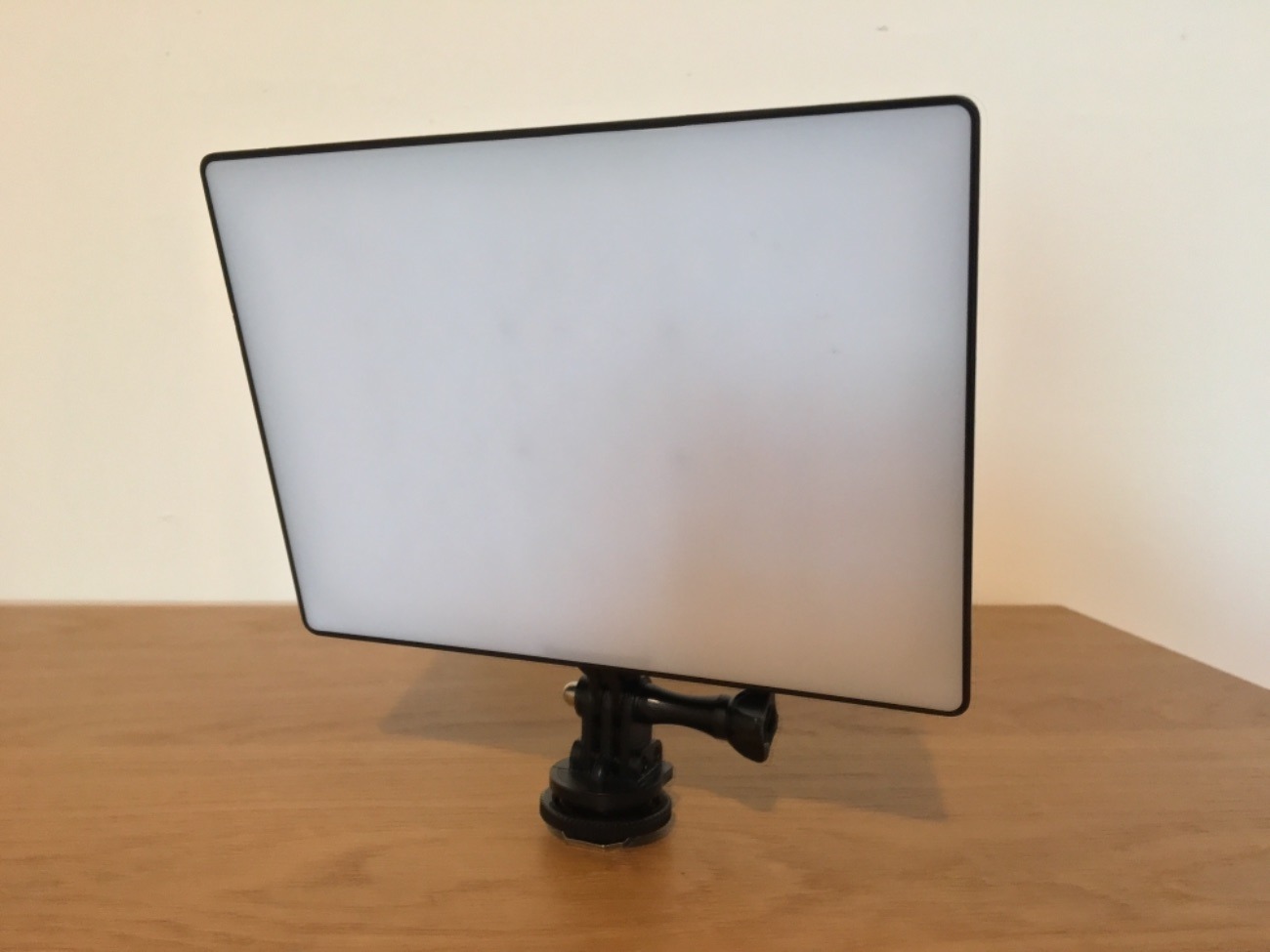 Bi colour top light