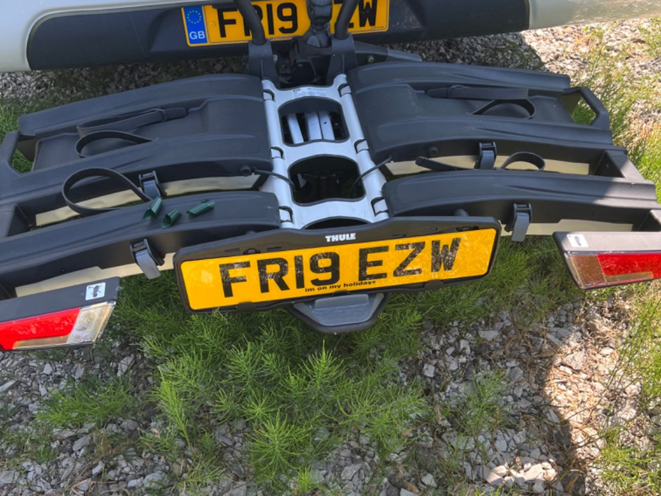 Bicycle carrier 