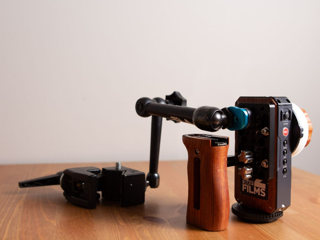 Full focus setup - tilta nucleus-m wireless follow focus kit
