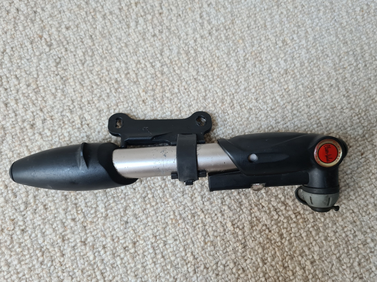 Bike hand pump