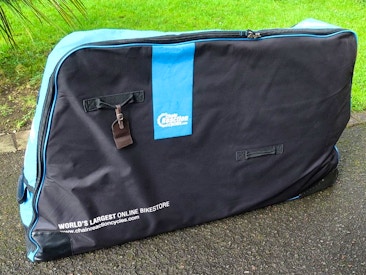 Rent soft shell bike travel case through Fat Llama
