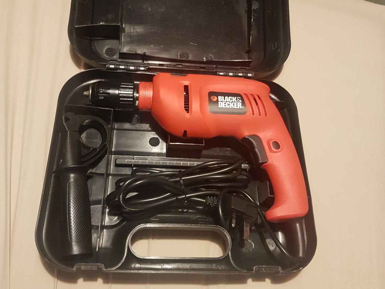 Black and decker corded drill top