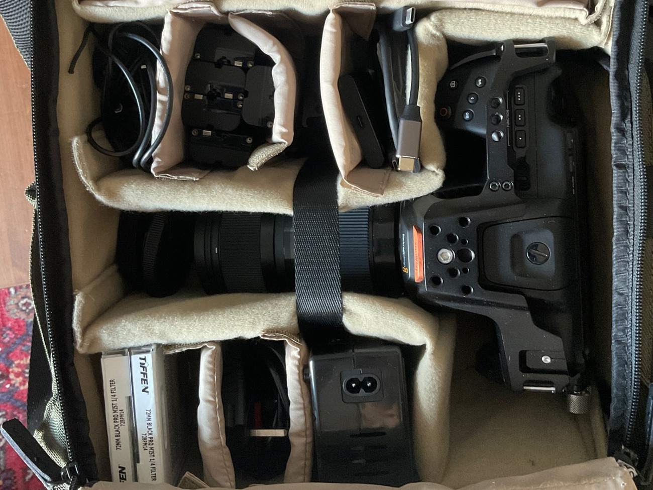 Black magic pocket cinema camera 6k pro
