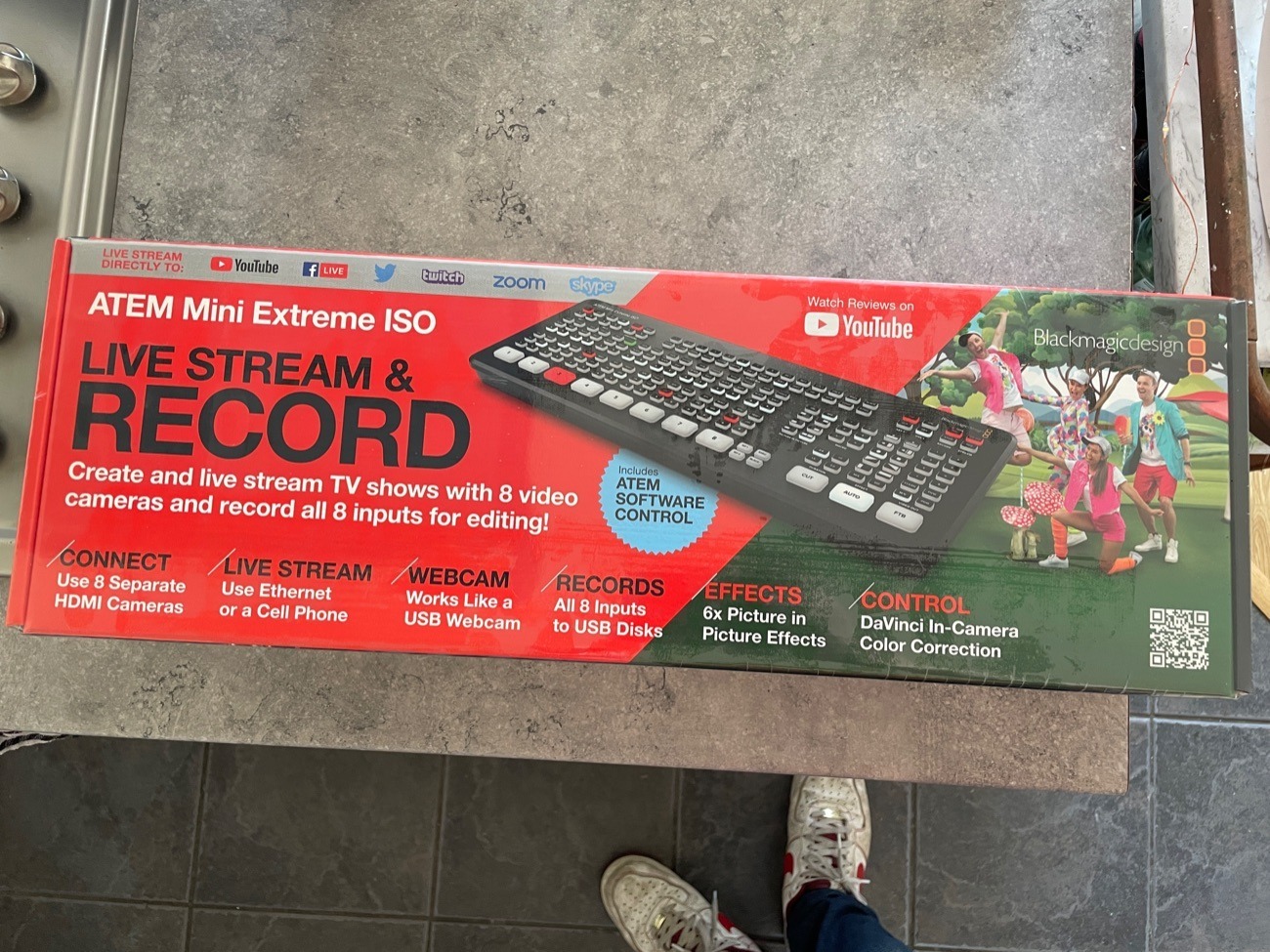 Blackmagic atem mini extreme iso-  streaming switcher / vision mixer