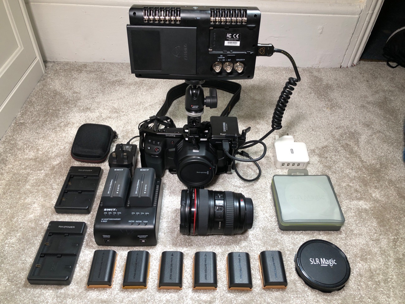 Blackmagic pocket bmpcc 6k cinema camera package - canon 24-105mm lens 