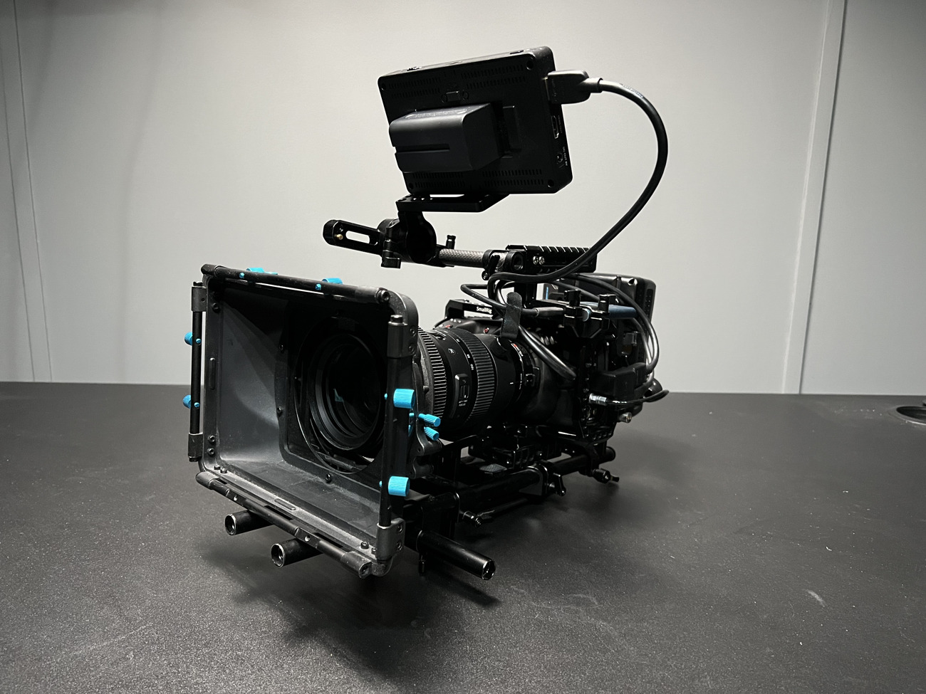 Blackmagic pocket cinema camera 4k rig