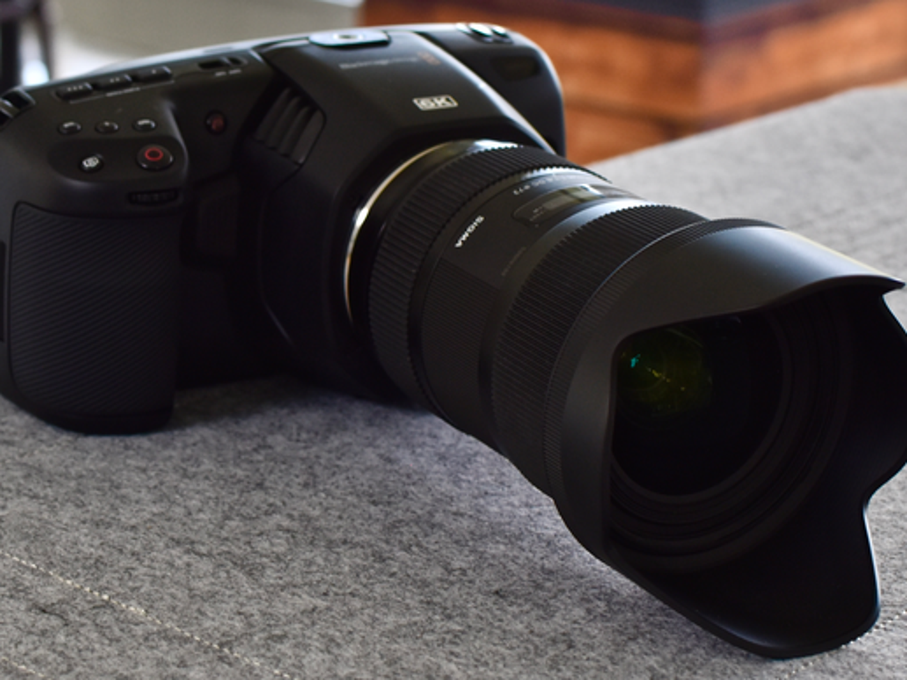 Blackmagic pocket cinema camera 6k - shooting kit