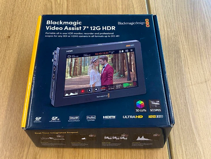Blackmagic video assist 7" 12g monitor