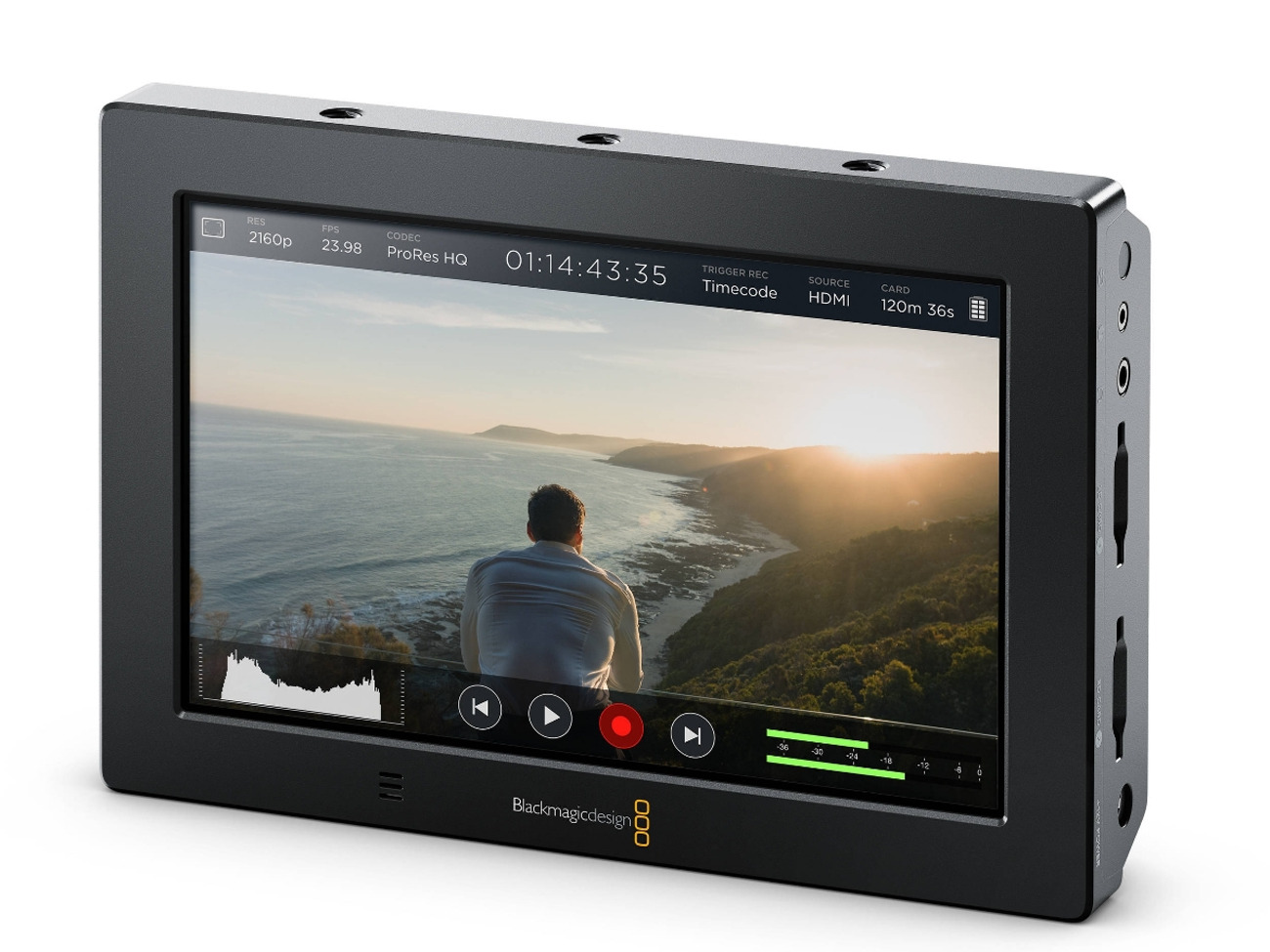 Blackmagic video assist 7" monitor 