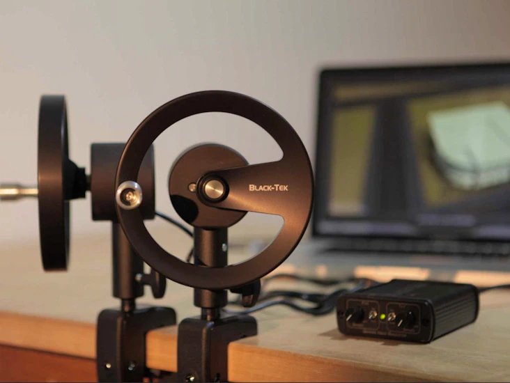 Black-tek geared head simulator