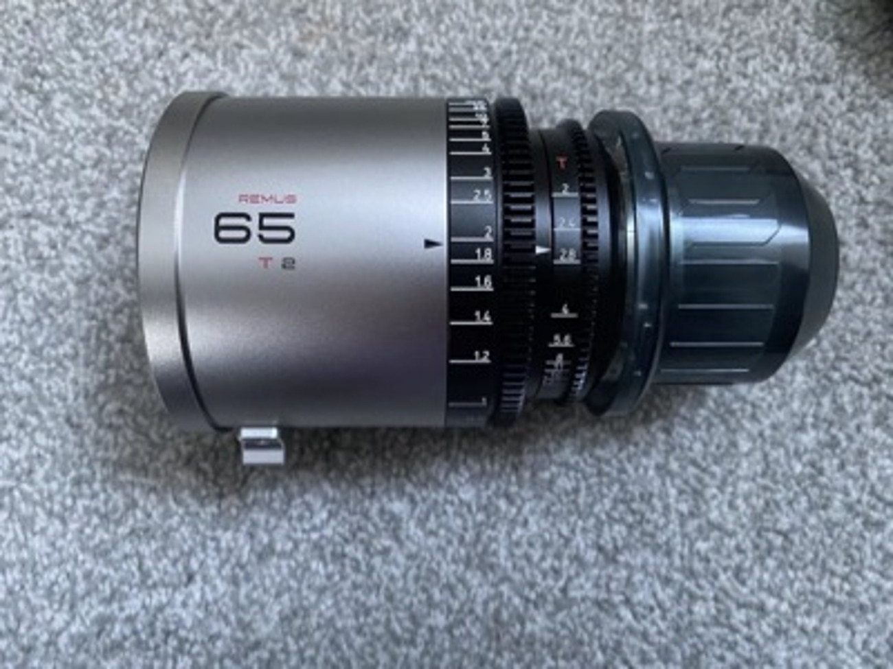 Blazar remus 65mm anamorphic lens (pl/ef)