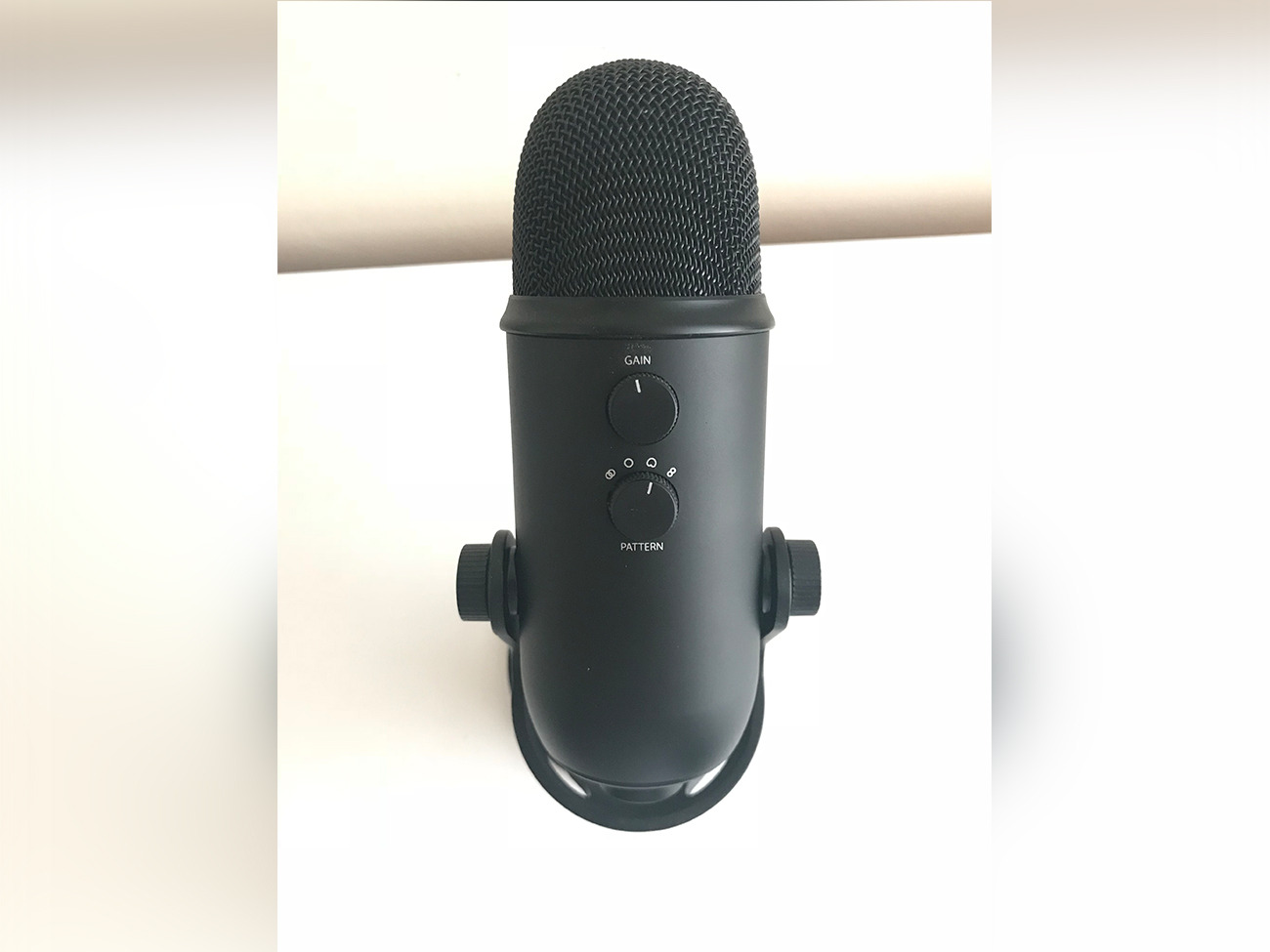 Blue microphones yeti usb microphone, blackout