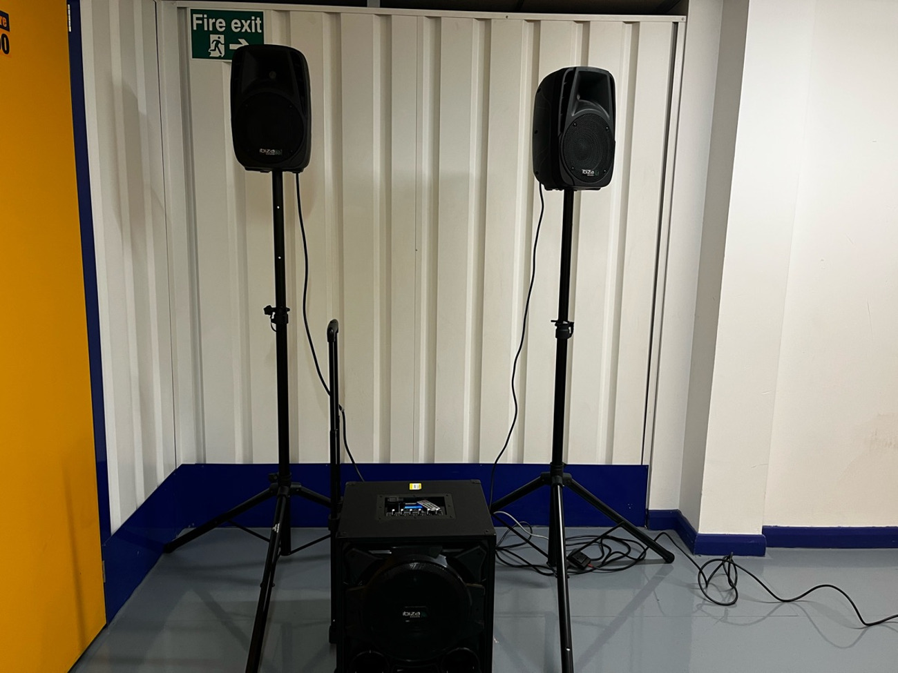 Bluetooth speaker ibiza modle 1100bt