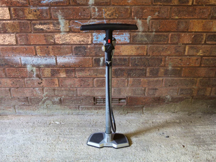 Bontrager super recharger track bicycle pump