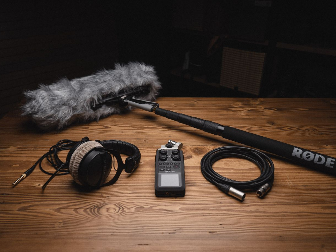 Boom mic kit - rode ntg3, boom pole, blimp, zoom h6 recorder