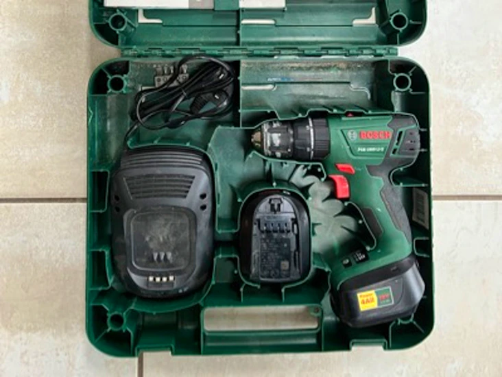 Bosch 18v combi drill and bosch 18v drill driver