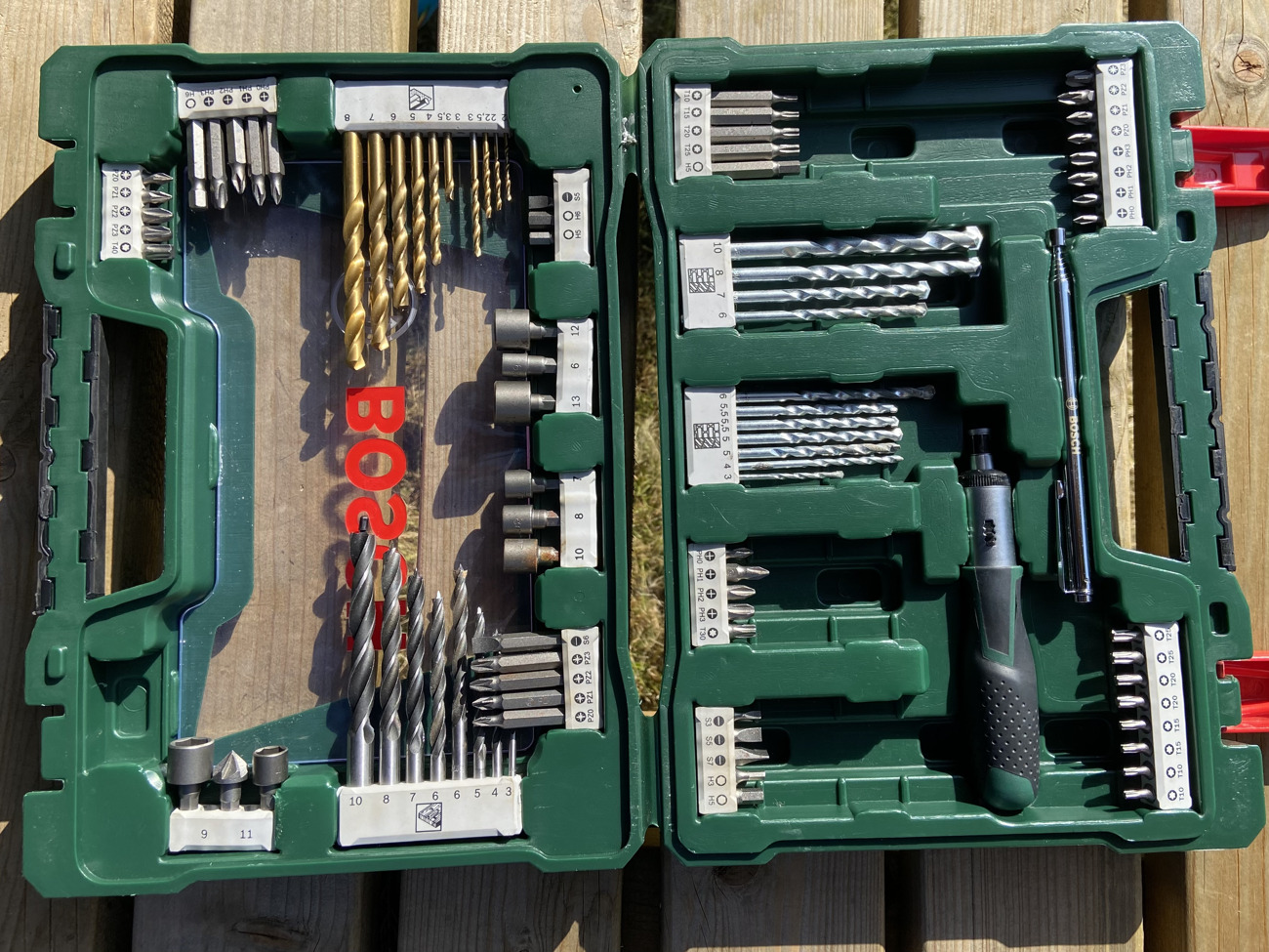 Bosch 91pc. v-line titanium drill and screwdriver bit set