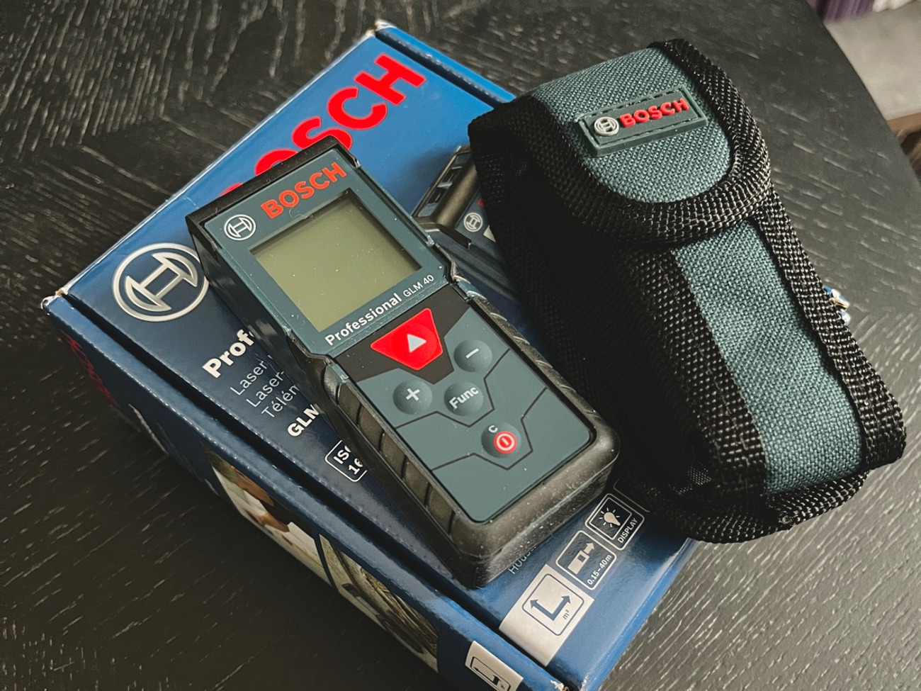 Bosch professional laser measure glm 40 0.15–40 m