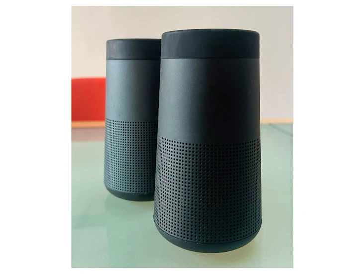 Bose soundlink revolve speakers (pair)