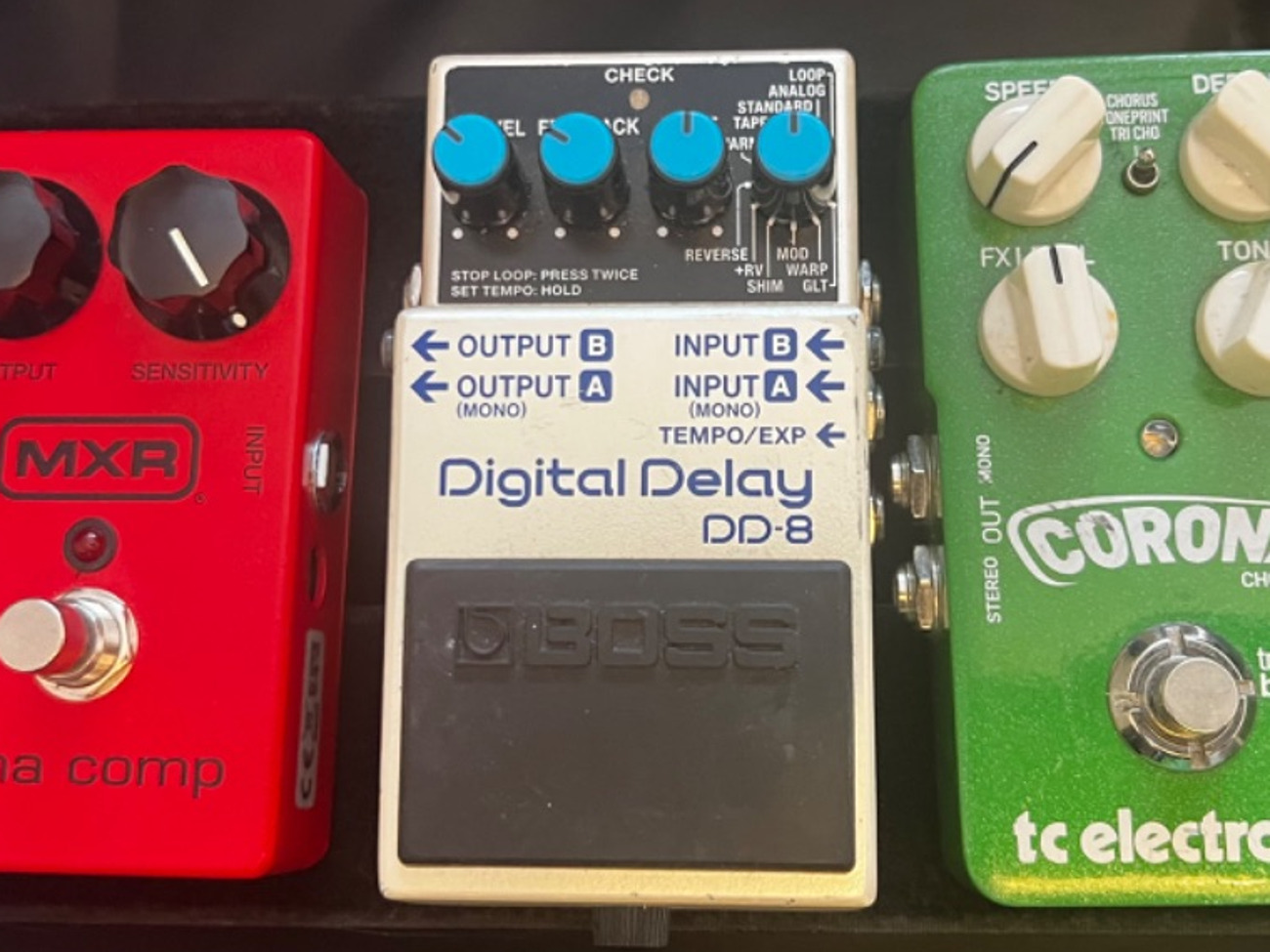Boss dd8 delay pedal 