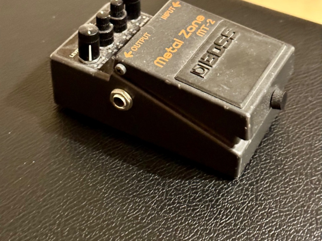 Boss mt-2 metal zone pedal