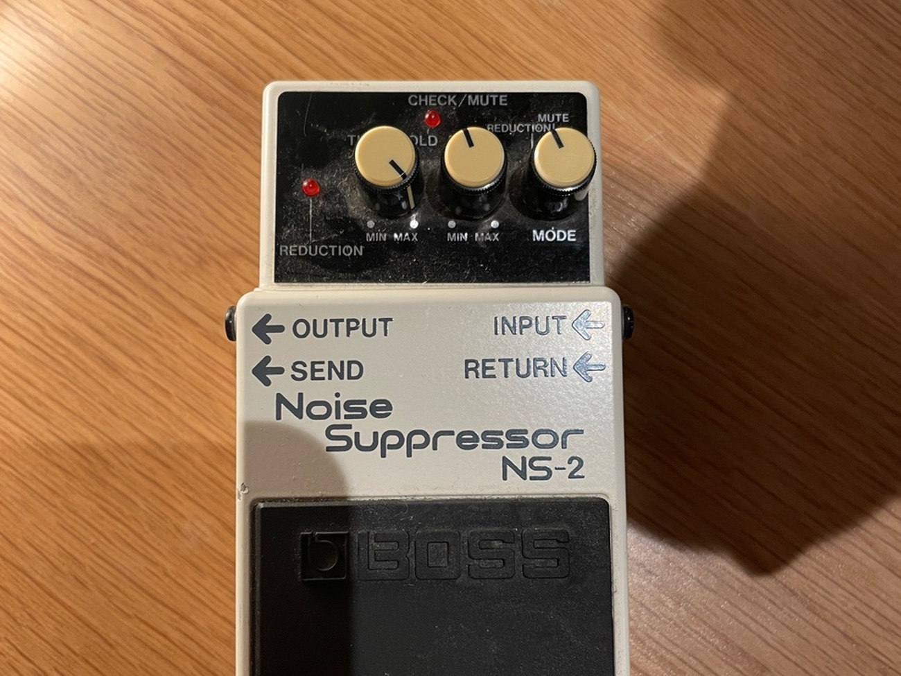 Boss noise supressor 