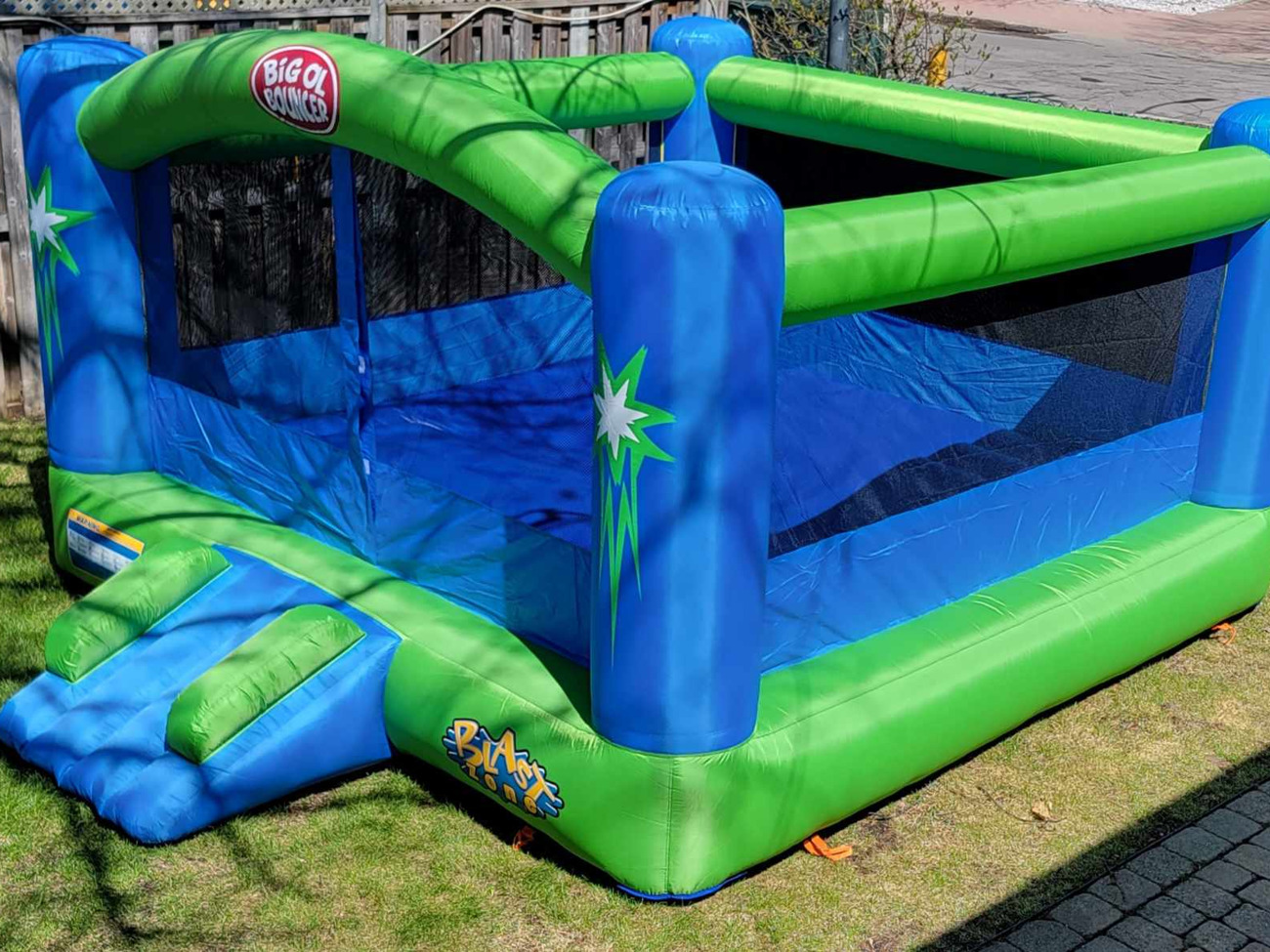 Bouncy castle 6 kids 