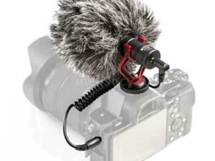 Boya mm1 shotgun video microphone