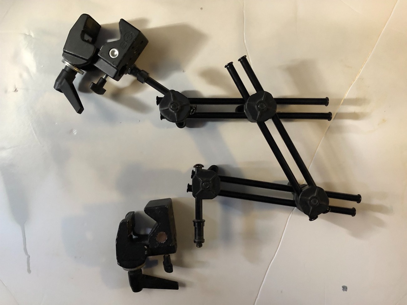 Bron magic arm with 2x super clamps