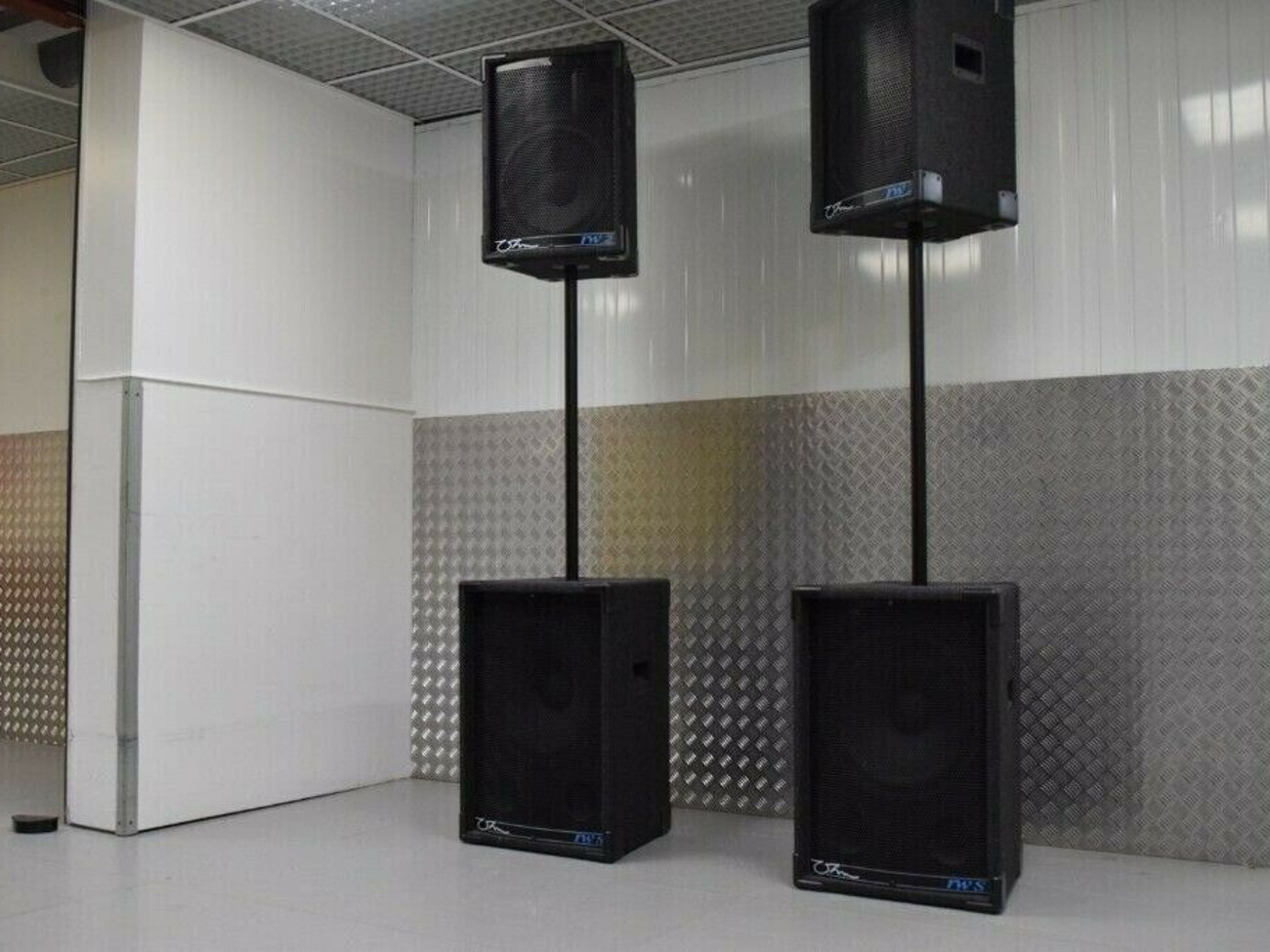 Bronze speaker package - (delivery & setup available)