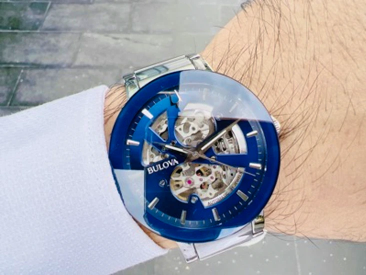 Bulova men's modern automatic stainless steel bracelet watch