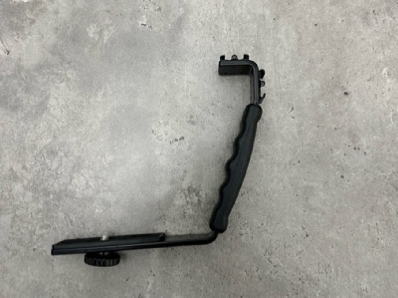 C grip camera stabilizer bracket 