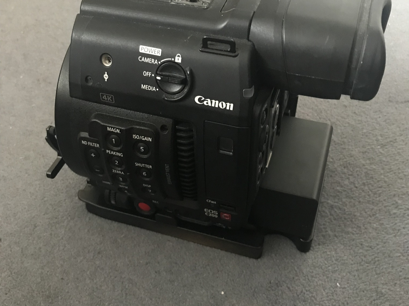 C200 body for use with underwater housing