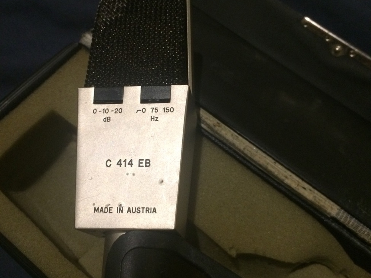 C414 eb condenser microphone
