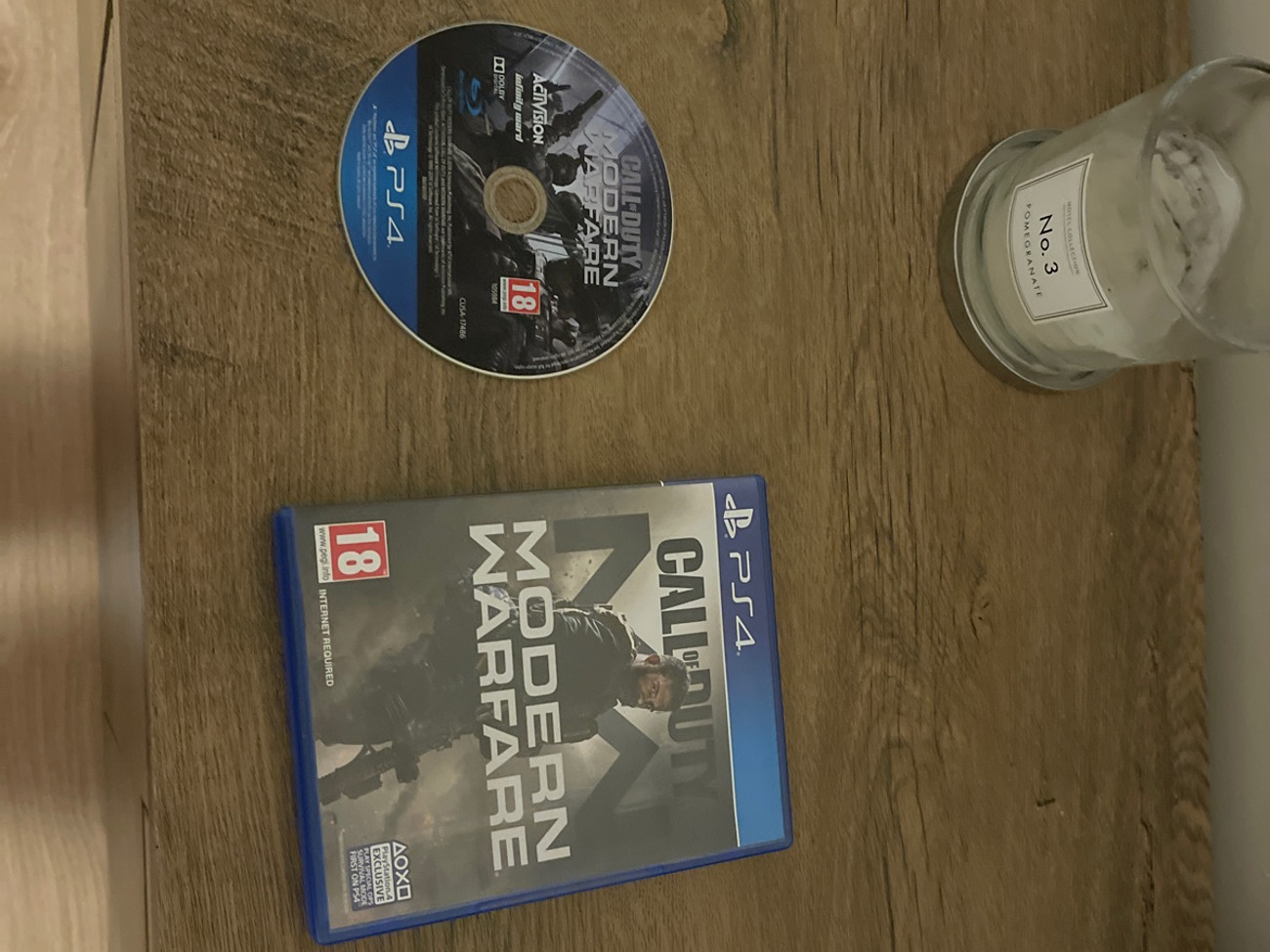 Call of duty modern warfare ps 4 