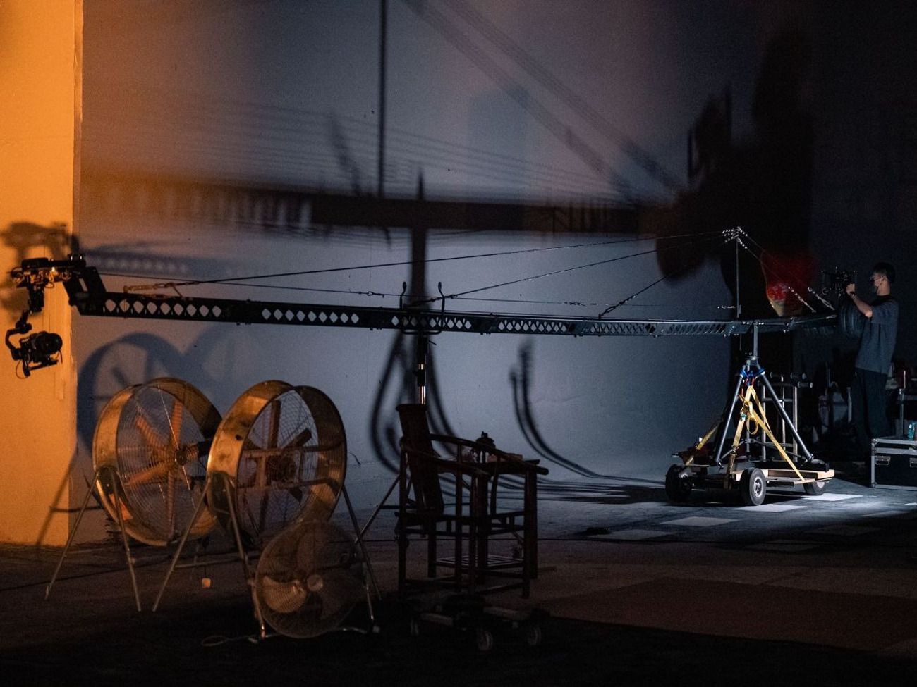 Camera crane - equipment with operator for rent (like jimmy jib, gfm , track dolly) gimbal