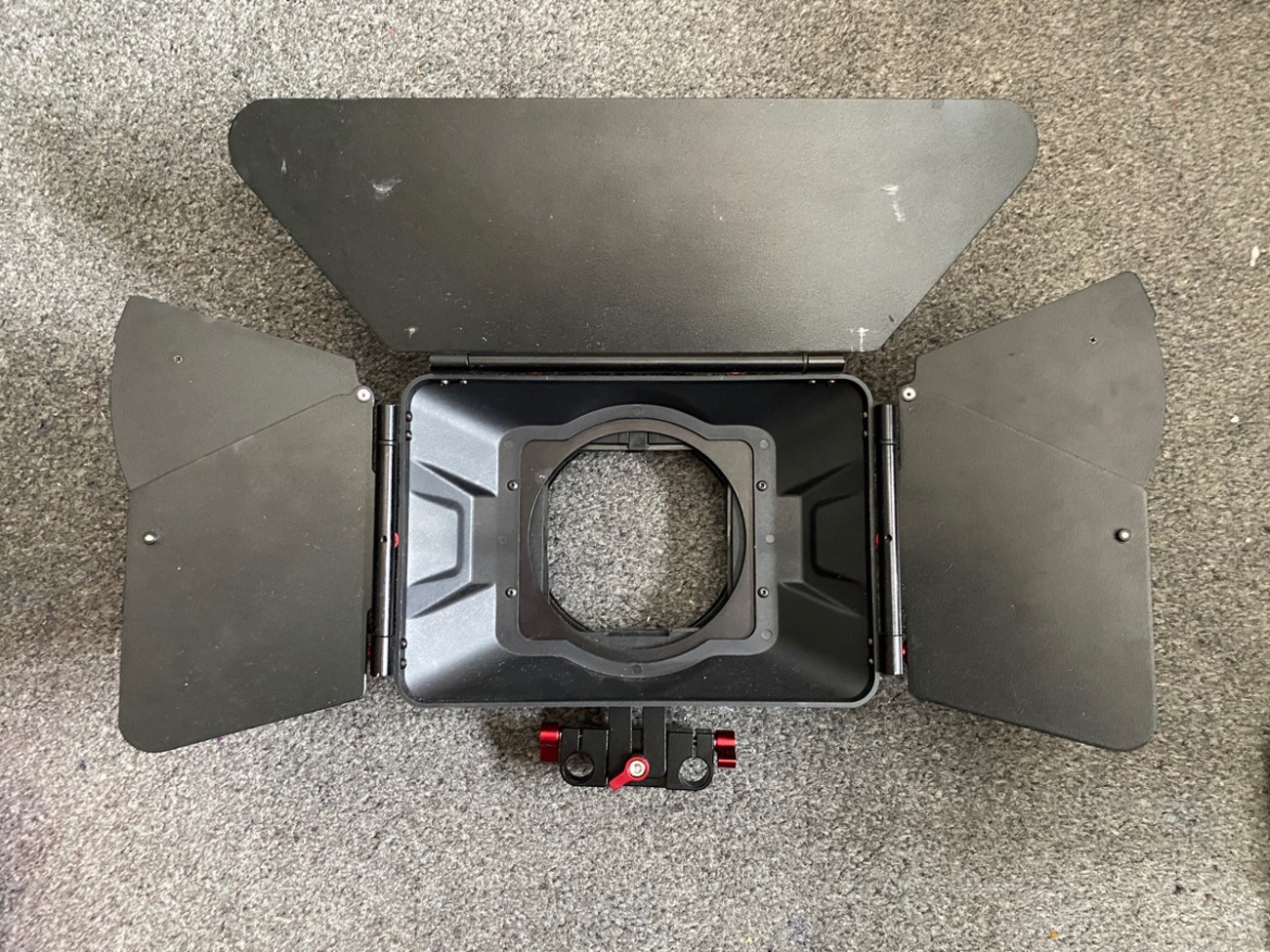 Camera matte box