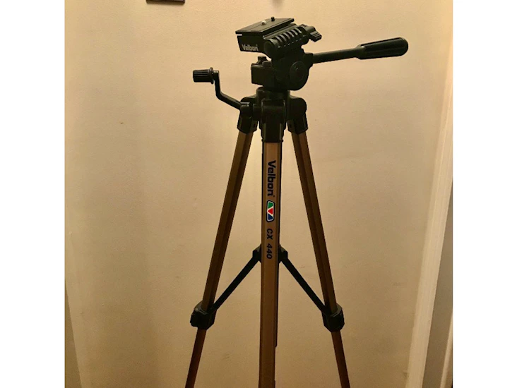 Camera tripod