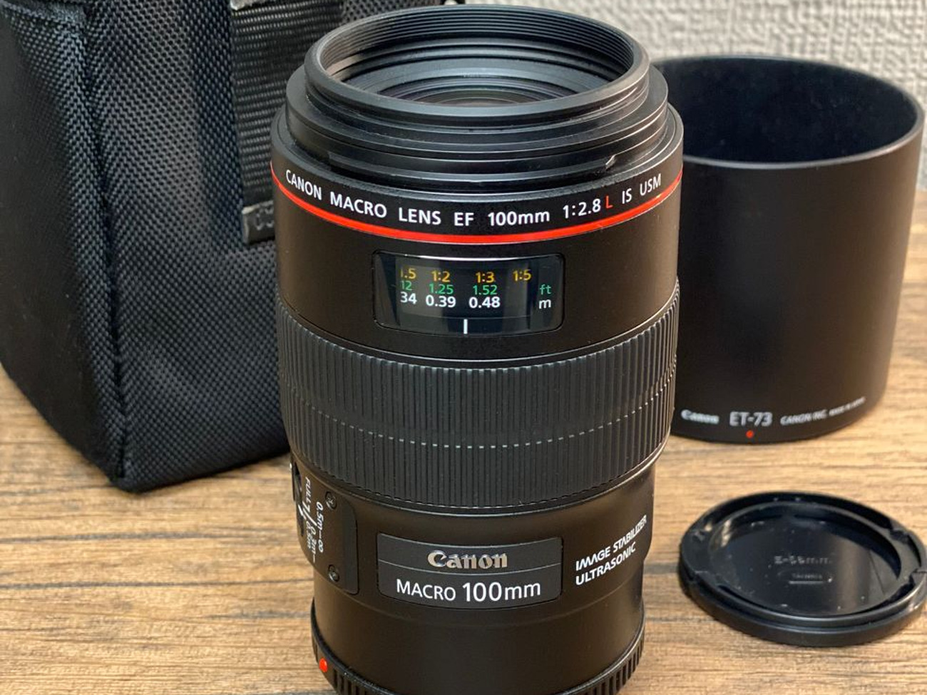 Canon 100mm macro f2.8 l series is usm lens