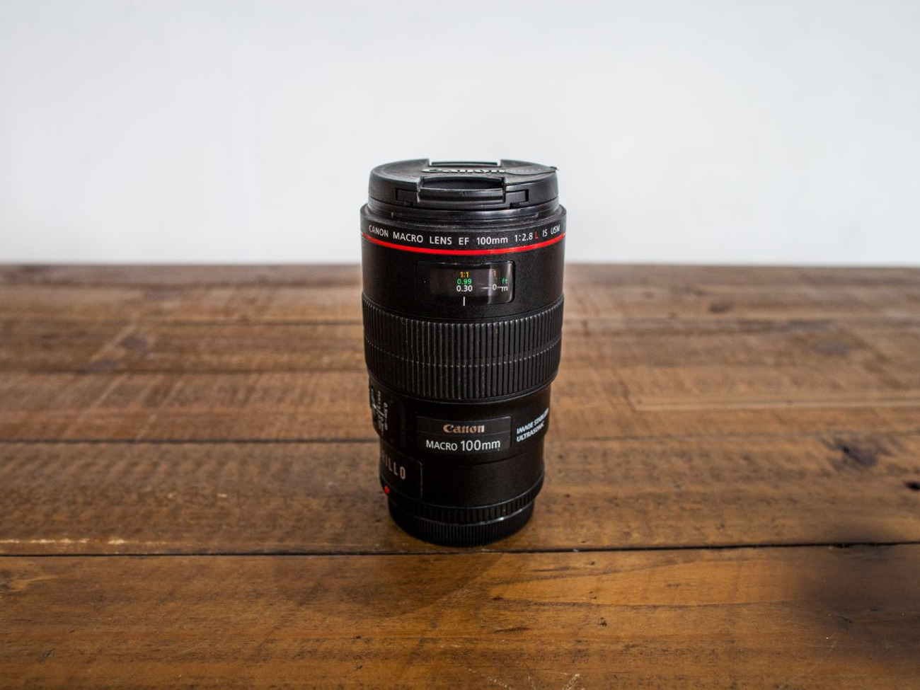 Canon 100mm marco f2.8 l-series